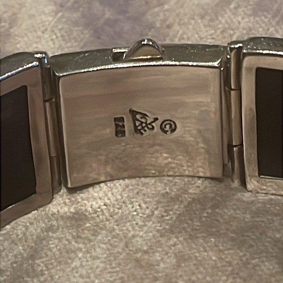 Sterling Silver 925 Cross Bangle Bracelet 7.5” - Picture 3 of 9